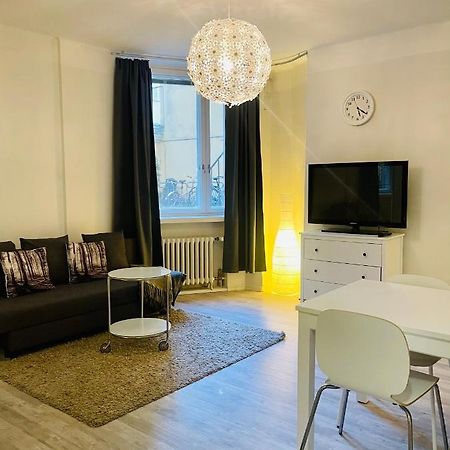 ヘルシンキUpea Yksioe Aivan Helsingin Keskustastaアパートメント エクステリア 写真
